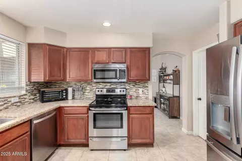 3124 Escuda Rd, Phoenix, AZ 85050 photo 15