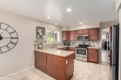 3124 Escuda Rd, Phoenix, AZ 85050 photo 16