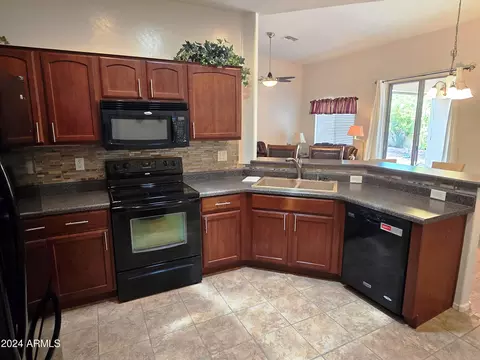 Kitchen - 2101 S Meridian Rd #34, Apache Junction, AZ 85120 photo 2 of 6