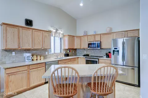 Kitchen - 2101 S Meridian Rd #126, Apache Junction, AZ 85120 photo 1 of 7