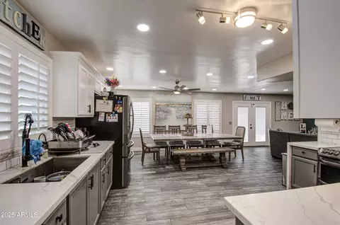 Kitchen - 2607 W Ironstone Ave, Apache Junction, AZ 85120 photo 6 of 6
