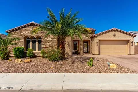 2570 E Thornton Ct, Gilbert, AZ 85297