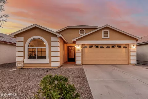 2826 W La Salle St, Phoenix, AZ 85041