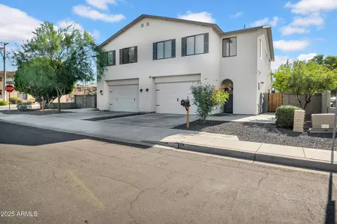 Exterior - 3005 E Paradise Ln, Phoenix, AZ 85032 photo 2 of 5