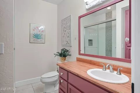 Bath - 1001 E Caroline Ln, Tempe, AZ 85284 photo 13 of 13
