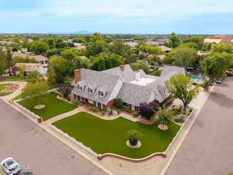 View/Area - 1001 E Caroline Ln, Tempe, AZ 85284 photo 2 of 11
