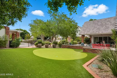 Exterior - 1001 E Caroline Ln, Tempe, AZ 85284 photo 23 of 28