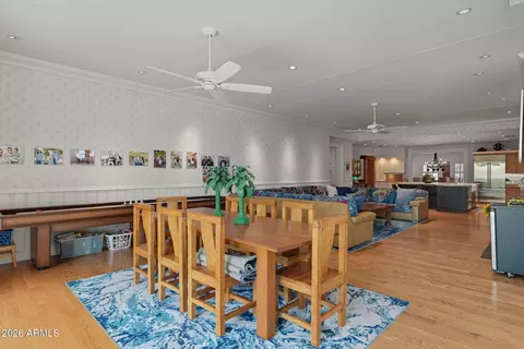 Dining - 1001 E Caroline Ln, Tempe, AZ 85284 photo 7 of 8