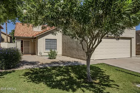 1226 W Pacific Dr, Gilbert, AZ 85233 photo 5