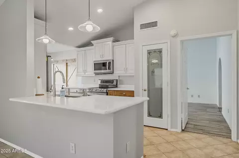 1226 W Pacific Dr, Gilbert, AZ 85233 photo 14