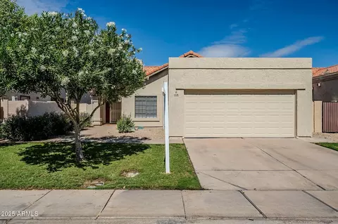 1226 W Pacific Dr, Gilbert, AZ 85233
