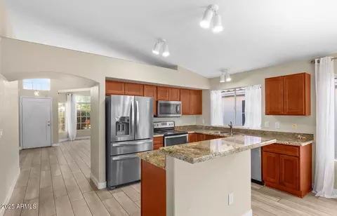 Kitchen - 1422 E Cindy St, Chandler, AZ 85225 photo 1 of 2