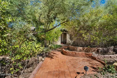 Exterior - 5410 E Vernon Ave, Phoenix, AZ 85008 photo 4 of 24
