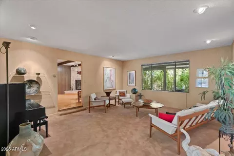 Living - 5410 E Vernon Ave, Phoenix, AZ 85008 photo 1 of 7