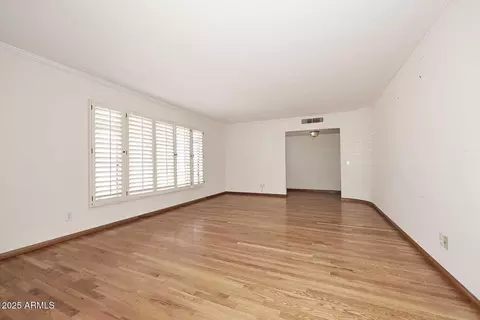 Living - 4211 E Stanford Dr, Phoenix, AZ 85018 photo 2 of 6