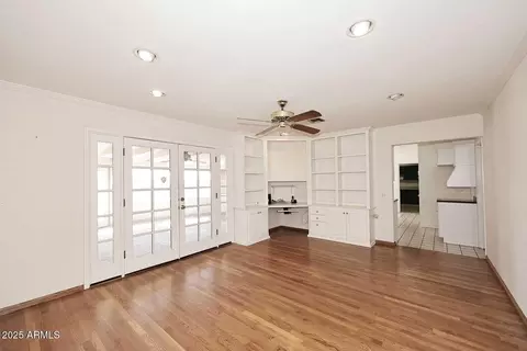Living - 4211 E Stanford Dr, Phoenix, AZ 85018 photo 6 of 6