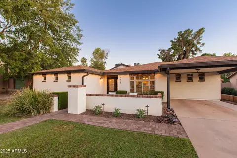 Exterior - 4245 Earll Dr, Phoenix, AZ 85018 photo 2 of 10