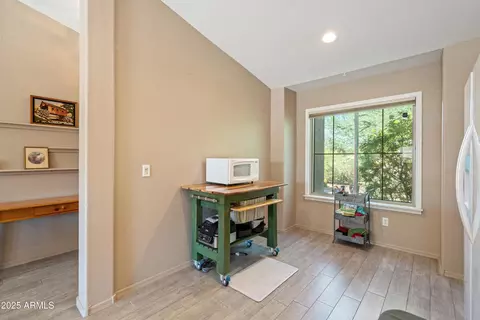 7623 E Des Moines Cir, Mesa, AZ 85207 photo 16