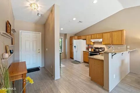 7623 E Des Moines Cir, Mesa, AZ 85207 photo 9