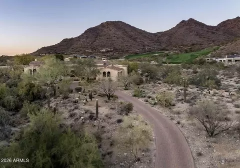 9820 E Thompson Peak Pkwy #841, Scottsdale, AZ 85255