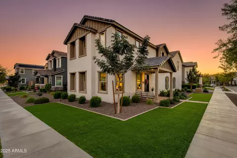1935 W Lariat Ln, Phoenix, AZ 85085