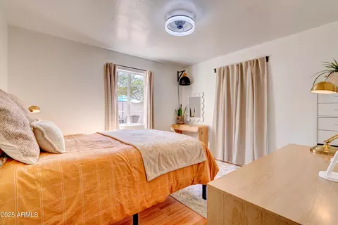 Bedroom - 385 E Coronado Rd #6, Phoenix, AZ 85004 photo 1 of 3
