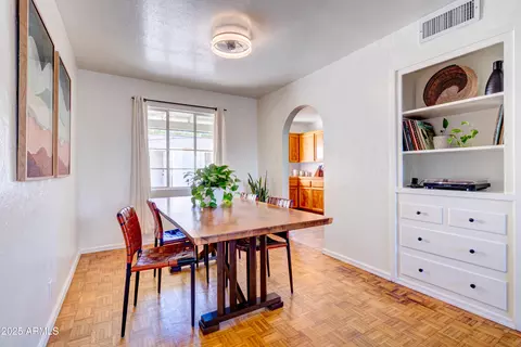 Dining - 385 E Coronado Rd #6, Phoenix, AZ 85004 photo 1 of 3