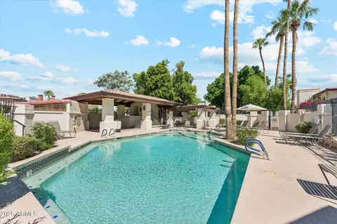 Exterior - 4936 E Siesta Dr #3, Phoenix, AZ 85044 photo 7 of 7