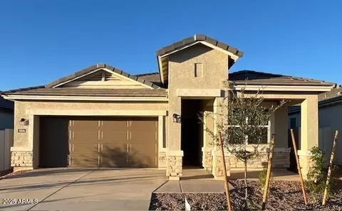 10546 W Spencer Run, Tolleson, AZ 85353