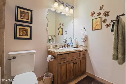 Bath - 2307 E Grapevine Dr, Payson, AZ 85541 photo 2 of 4