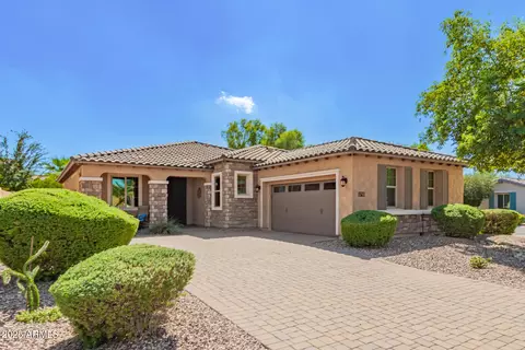 14479 W Desert Flower Dr, Goodyear, AZ 85395
