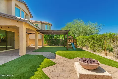 Exterior - 3710 E Matthew Dr, Phoenix, AZ 85050 photo 6 of 7