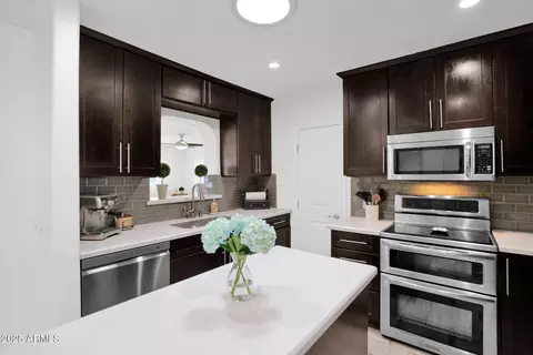 Kitchen - 1704 E Solano Dr, Phoenix, AZ 85016 photo 1 of 5