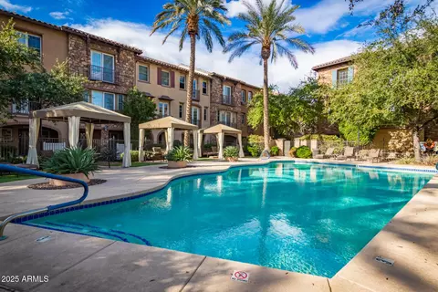 Exterior - 2444 E Montecito Ave, Phoenix, AZ 85016 photo 4 of 10