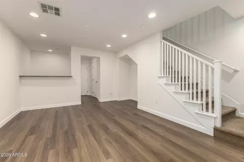 Living - 2444 E Montecito Ave, Phoenix, AZ 85016 photo 4 of 4