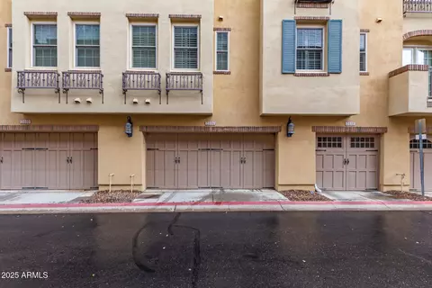 Exterior - 2444 E Montecito Ave, Phoenix, AZ 85016 photo 3 of 10