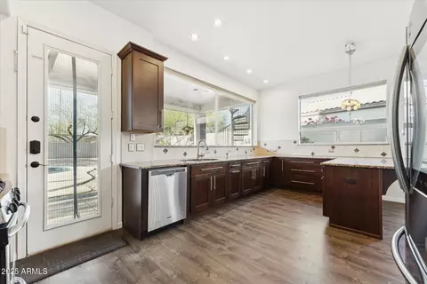 Kitchen - 7306 E Tyndall St, Mesa, AZ 85207 photo 1 of 3