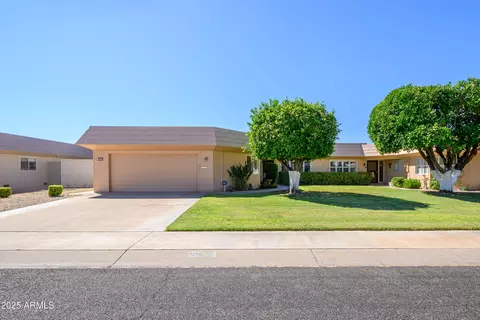 10443 W Loma Blanca Dr, Sun City, AZ 85351