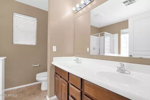 Bath - 3435 E Anika Ct, Gilbert, AZ 85298 photo 2 of 3
