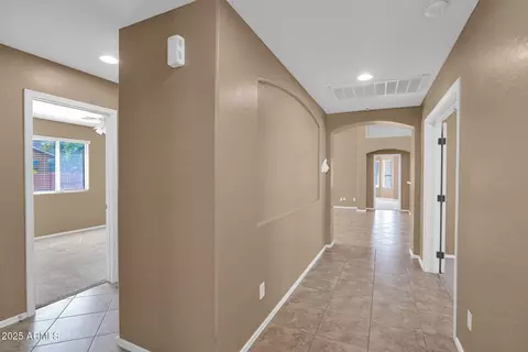 Entry Way - 3435 E Anika Ct, Gilbert, AZ 85298 photo 2 of 4