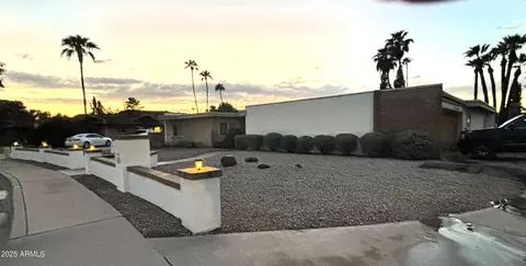 14210 N Canterbury Dr, Phoenix, AZ 85023