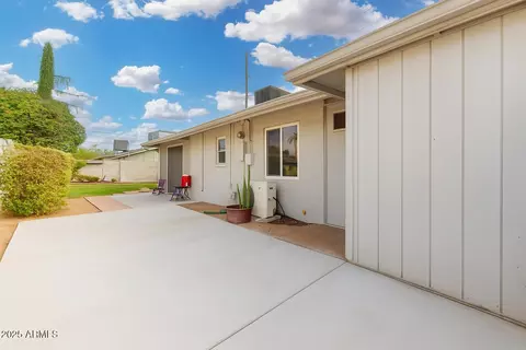 Exterior - 1106 E Glendale Ave, Phoenix, AZ 85020 photo 4 of 5