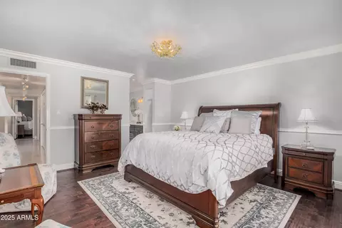 Bedroom - 2614 E Osborn Rd, Phoenix, AZ 85016 photo 1 of 5