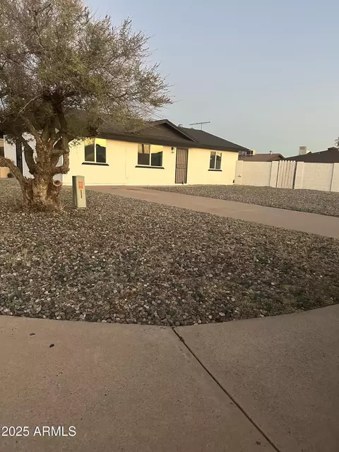 6239 W Carol Ann Way, Glendale, AZ 85306