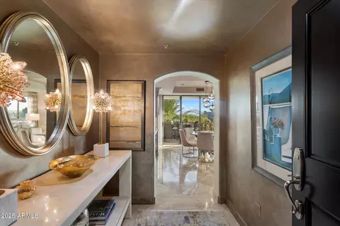 15802 N 71st St #501, Scottsdale, AZ 85254