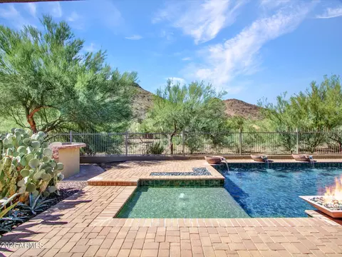 Exterior - 26318 N 56th Dr, Phoenix, AZ 85083 photo 4 of 19