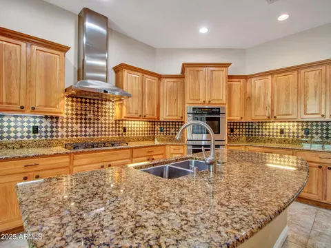 Kitchen - 26318 N 56th Dr, Phoenix, AZ 85083 photo 2 of 5