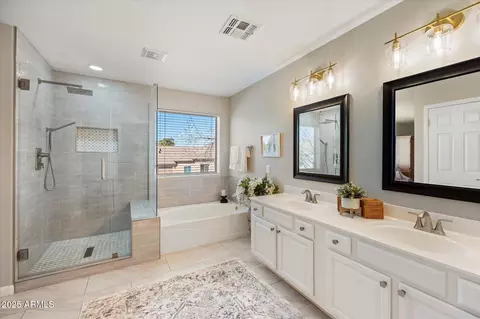 Bath - 6525 E Orion St, Mesa, AZ 85215 photo 2 of 3
