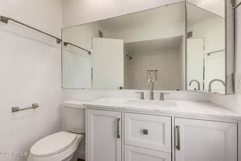 Bath - 8635 S 48th St #3, Phoenix, AZ 85044 photo 3 of 3
