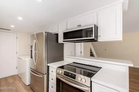 Kitchen - 8635 S 48th St #3, Phoenix, AZ 85044 photo 3 of 4